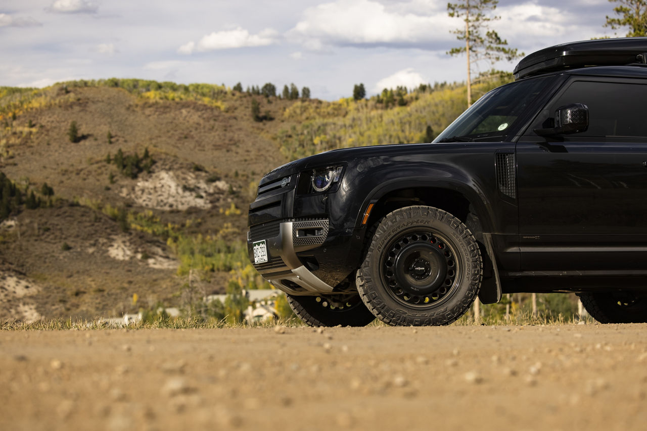 2021 Land Rover Defender - Rotiform STL - Black | Wheel Pros